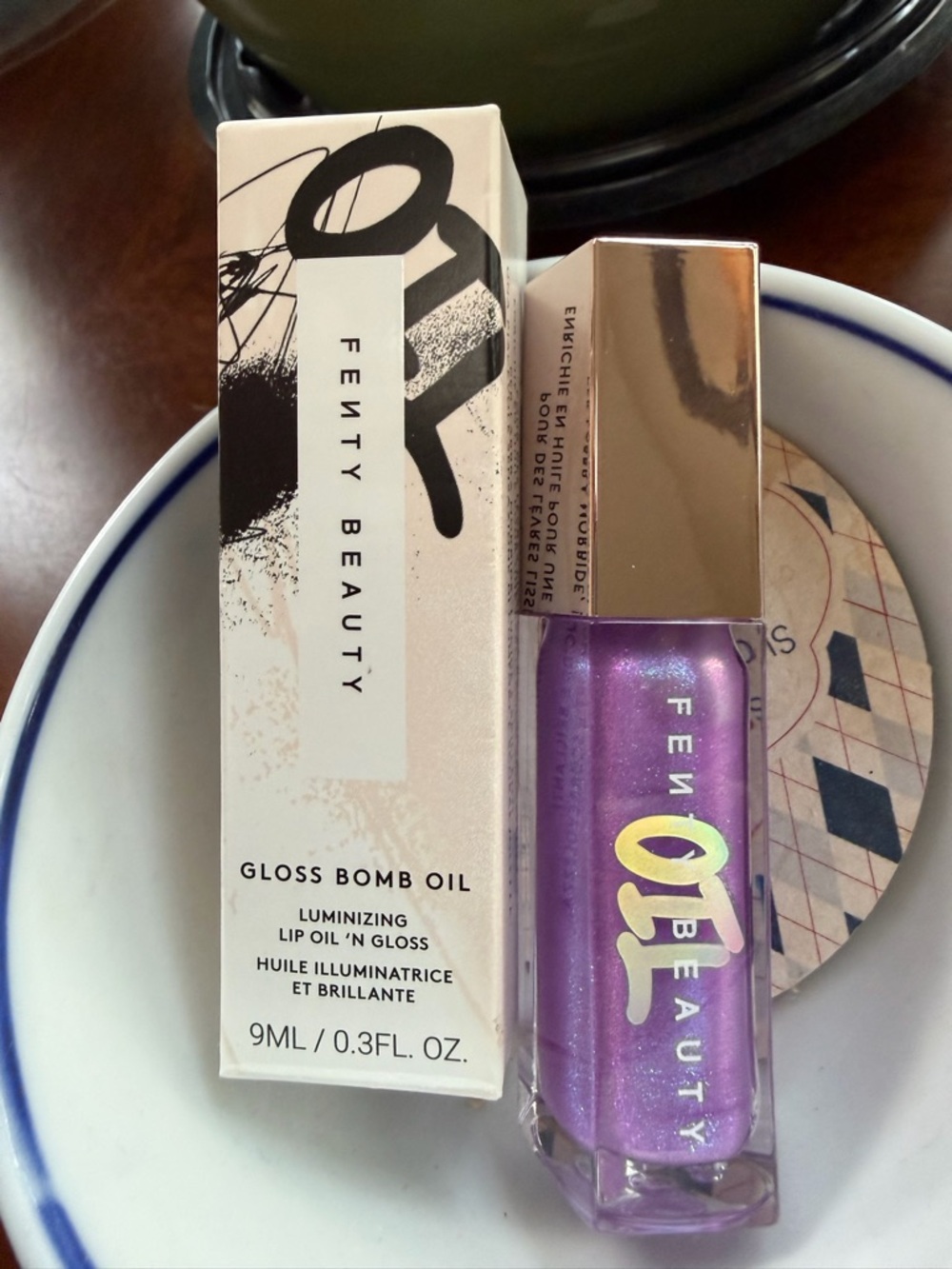Fenty Beauty Gloss Bomb Oil - Miss Jellyfish 02 - Picture 8 of 8